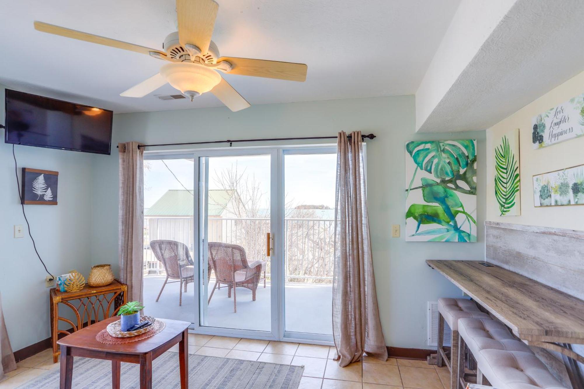 Apartament Waterfront Bass Island Retreat With Balcony And Tv Put-in-Bay Zewnętrze zdjęcie